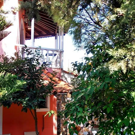 Lägenhetshotell Ilios 3*